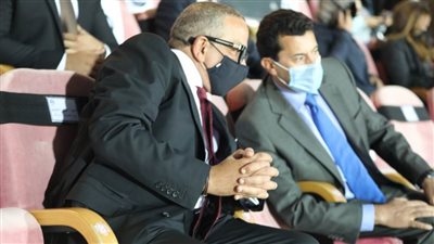 وزير الرياضة يهنئ المنتخب الوطني بالفوز على توجو