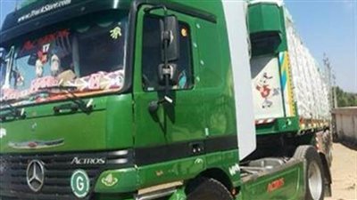 ضبط سيارة نقل محملة بـ10 أطنان أحجار تحوي خام الذهب