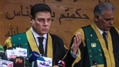 تأجيل محاكمة 12 متهمًا بالانضمام لـ 