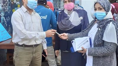  اليوم العالمي للسكر.. قياس عشوائي لسكر الدم وتوزيع أقلام أنسولين بصيدلة المنيا