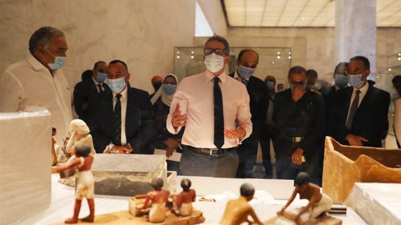 الدكتور خالد العناني