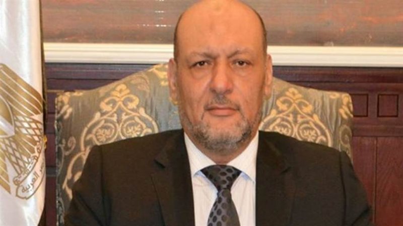 الدكتور حسين أبو