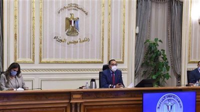 الحكومة: لا خصومات على رواتب المعلمين المتغيبين لإصابتهم بكورونا