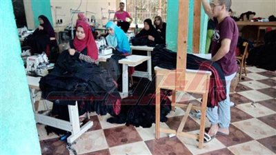 ضبط مصنع ملابس جاهزة لاستخدام علامات تجارية وهمية بالمنوفية