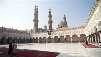 وعاظ الأزهر: بعض التقاليد الخاطئة ورثت التعصب