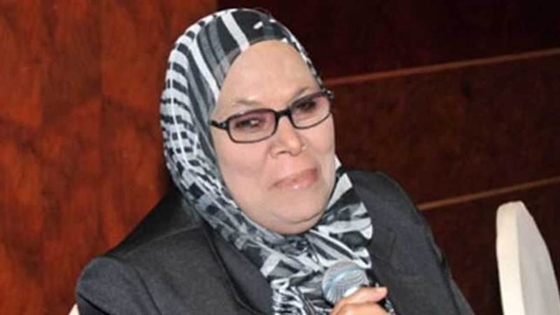 الدكتورة آمنه نصير