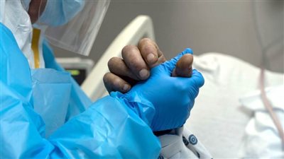 مسؤولو الصحة الكنديين يحذرون من الضغوط على المستشفيات بسبب كورونا