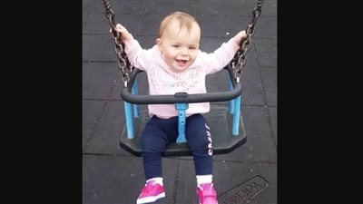  قتلتها الأم بالماء المغلي.. تفاصيل جريمة 