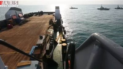 إيران تحتجز سفينة تحمل علم بنما وتعتقل بحارتها