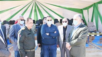 محافظ الشرقية يتفقد المعدات المشاركة في 