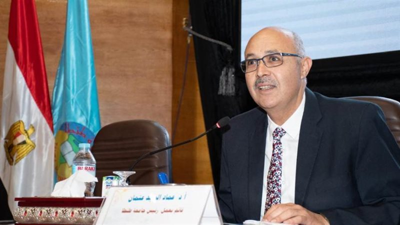 الدكتور عماد عتمان