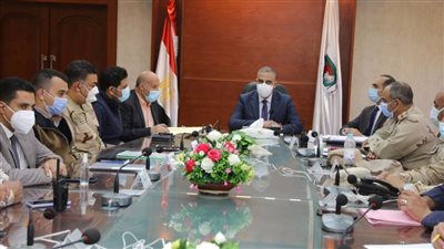 سوهاج: غرفة العمليات تتابع سير انتخابات الإعادة لمجلس النواب