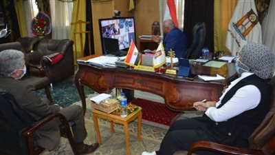 الزملوط.. يوجه رؤساء المراكز بمراجعة أرصدة المستلزمات الطبية