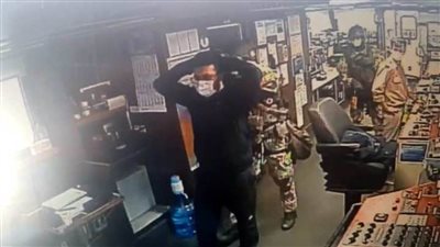 بالفيديو.. كف ألماني علي قفا 