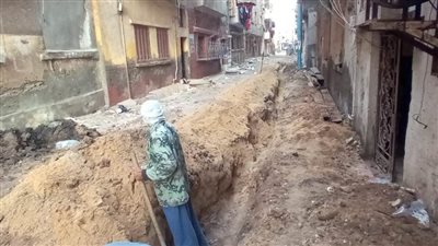 رئيس غرب المنصورة يتابع أعمال تطوير شارع الجمهورية