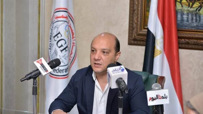 الدكتور إيهاب أمين