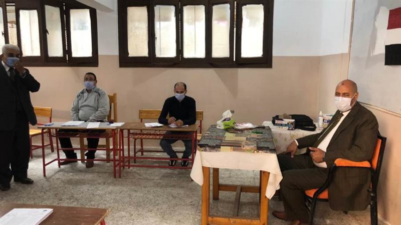 إحدى اللجان الانتخابية