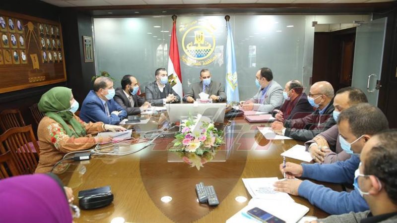 اجتماع محافظ كفرالشيخ