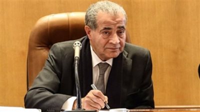 الحكومة تنفي تخفيض الدعم على البطاقات التموينية ديسمبر المقبل 