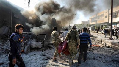 مقتل وإصابة العشرات إثر انفجار قنابل مزروعة على الطريق في ولاية باميان بأفغانستان