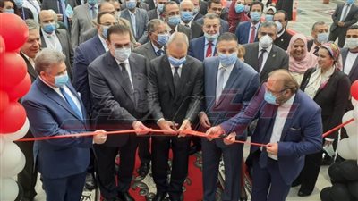  قاعة باسم د. حسام العطار مؤسس وأول رئيس لجامعة بنها