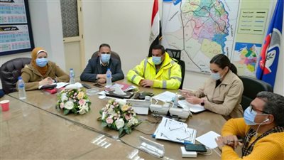 محافظ البحيرة يتابع الجهود المبذولة لمواجهة الأمطار بغرفة العمليات الرئيسية