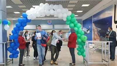 وصول أولى رحلات 