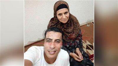 حزنا على فراقه.. أم تلحق بنجلها المتوفى