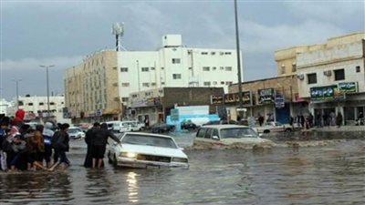 دمياط تتعرض لموجة من الطقس السيئ وإغلاق الصيد في المنزلة