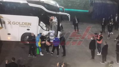  الأهلي يصل استاد القاهرة.. وكشف على اللاعبين قبل موقعة الزمالك (صور)