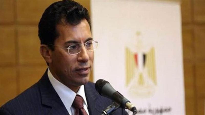 الدكتور أشرف صبحى