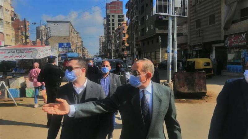 محافظ كفرالشيخ يقود