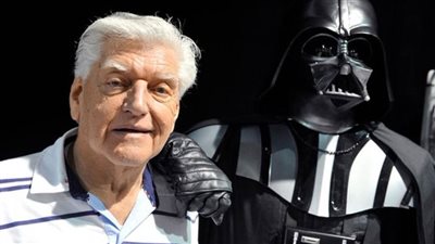 وفاة النجم البريطاني ديفيد براوس أحد أبطال فيلم 