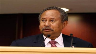 رئيس وزراء السودان : رفع الدعم عن الوقود كان قرارا صعبا