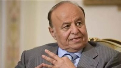 الرئيس اليمني يجدد تأكيده الحرص على تحقيق السلام الشامل واستعادة وبناء الدولة