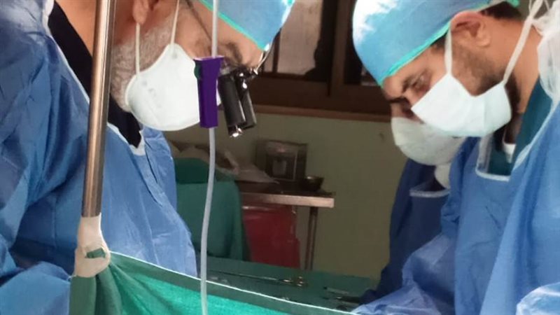 الفريق الطبي