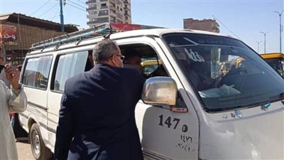 قرار صارم ضد السائقين مخالفي الإجراءات الاحترازية بالمنيا