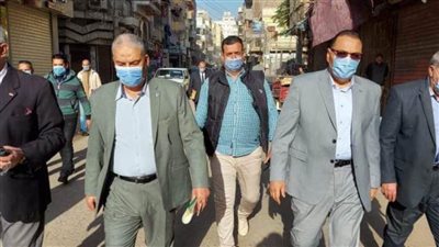 محافظ الشرقية يتابع أعمال النظافة بشوارع بلبيس