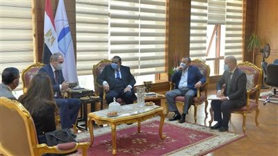  رئيس جامعة كفرالشيخ يستقبل سفير دولة 