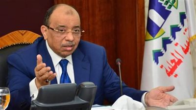 وزير التنمية المحلية يشيد بمتابعة المحافظات تنفيذ المواعيد الجديدة لفتح وغلق المحال