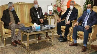محافظ جنوب سيناء يستقبل رئيس هيئة موانئ البحر الأحمر ونقيب مهندسين القاهرة 