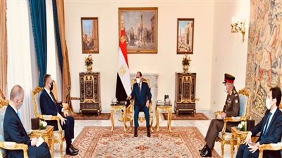 الرئاسة: التعاون العسكري بين مصر واليونان وقبرص يعتبر نموذجا متزنا لحسن الجوار