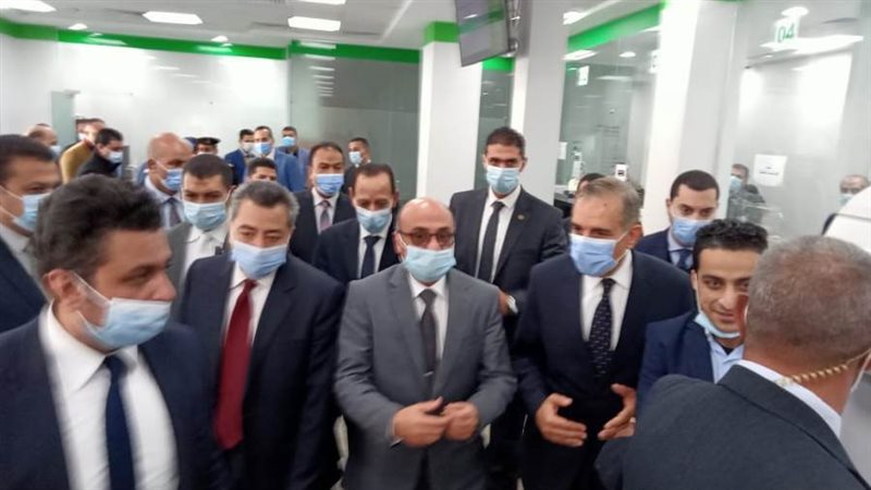 محافظ كفرالشيخ ووزير