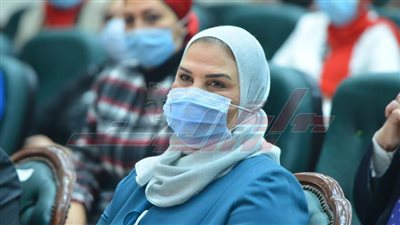 بالفيديو.. وزيرة التضامن تشهد فيلما تسجيليا عن أعمال المتطوعين في مكافحة تعاطي المخدرات