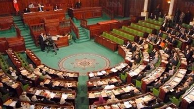 البرلمان التونسي يدين واقعة الاعتداء بالعنف على أحد النواب في جلسة اليوم