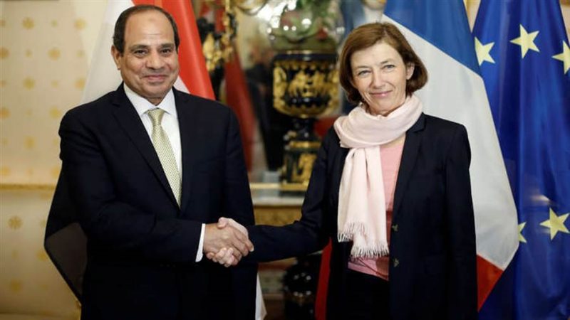 الرئيس السيسي يبحث