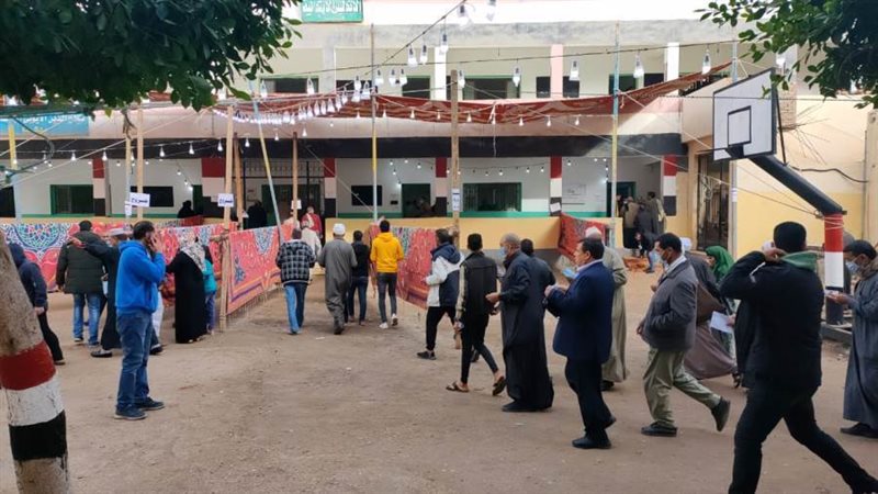 توافد الناخبين