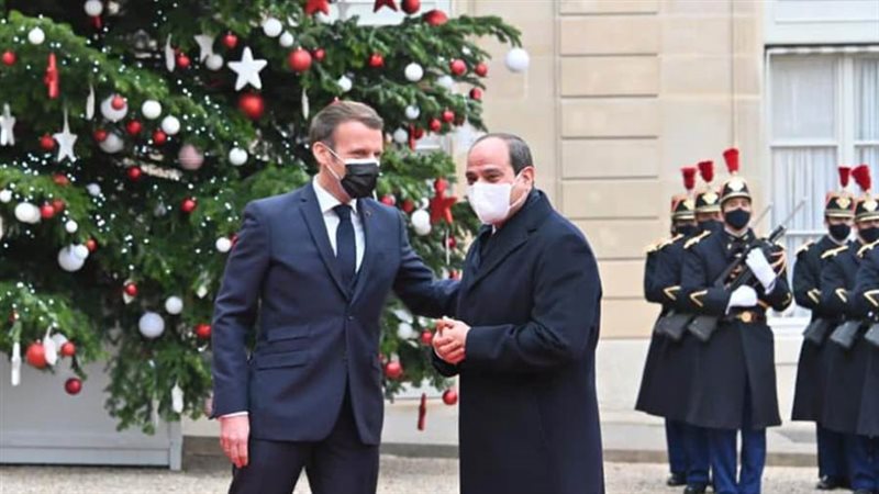 السيسي خلال استقباله