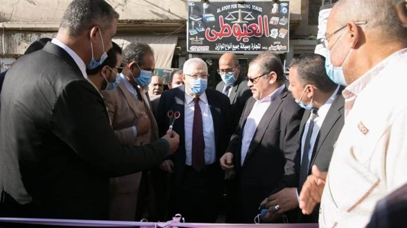 نقيب المحامين يفتتح