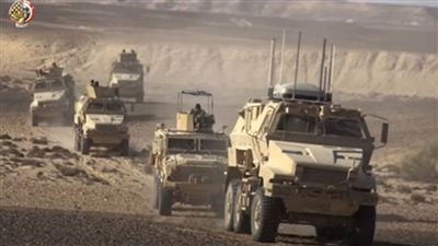 مرصد الأزهر يُحي جهود القوات المسلحة في تتبع العناصر الإرهابية